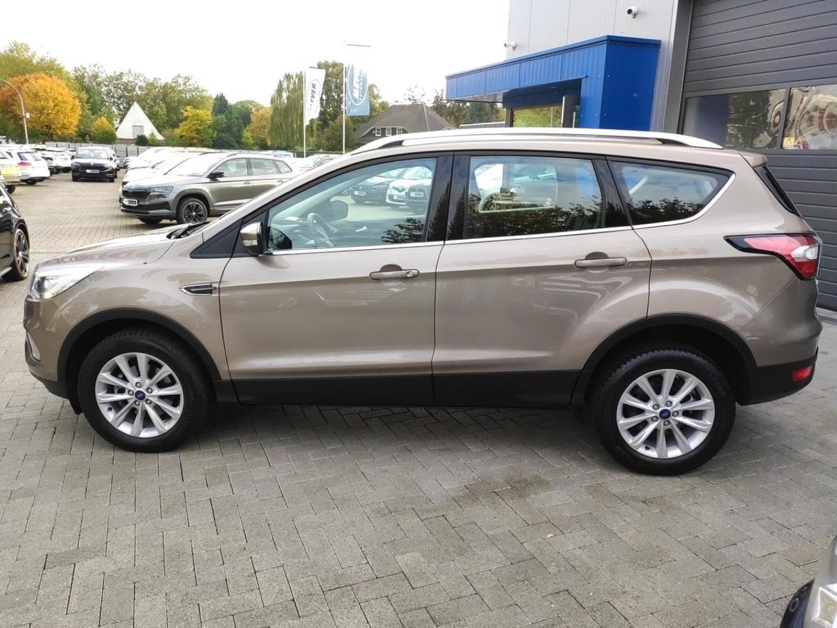 Ford Kuga AHK/Carplay/Navi/PDC/SHZ